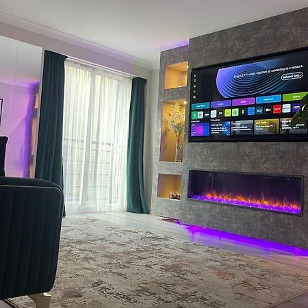 The Exclusive Jacuzzi Apartment Birmingham Exteriör bild